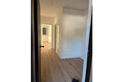 Exklusive 2-Zimmer-Wohnung in Ergoldsbach - Neufahrn in Niederbayern