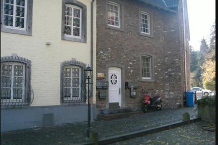 Schöne 80 qm Wohnung komplett renoviert in Herzogenrath - Aachen Aachen-Mitte