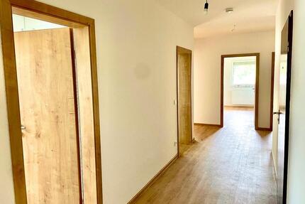 ERSTBEZUG nach Renov.Mod. - 95m² - 4ZKB Balkon Ransbach-Baumbach