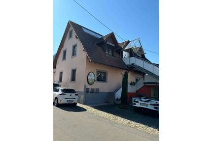 Haus zum Kaufen in Achkarren 640.000,00 € 323.15 m²