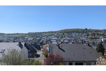 Kleine und feine Dachgeschosswohnung in ruhiger Lage in Rennerod