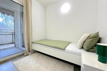 Frisch möblierte Zimmer in 3er-WG frei – Balkon & top Lage - Frankfurt am Main Ginnheim