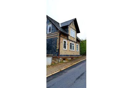 Charmantes Haus mit Geschichte in Haselbach (Sonneberg)