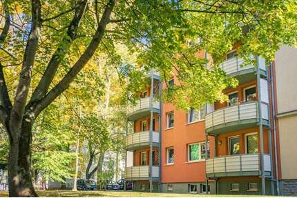 Wohnung zum Mieten in Chemnitz 300,00 € 47.93 m²