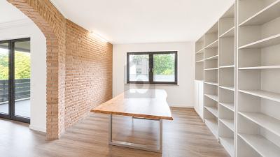 EXKLUSIV. MODERN. ZUHAUSE. - 2.250,00&nbsp;EUR &nbsp;pro&nbsp; Monat Kaltmiete, ca.&nbsp; 150,00&nbsp;m&sup2;&nbsp;Wohnfl&auml;che in Hamburg Rahlstedt (PLZ: 22143)