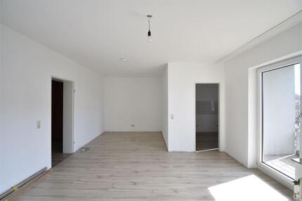 Ab sofort verfügbar! Apartment mit Balkon & TG-Stellplatz zu vermieten - Düsseldorf Stadtbezirk 2