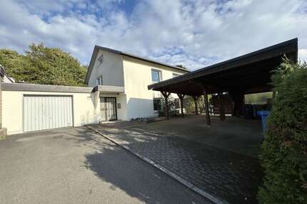 Haus zum Kaufen in Warburg-Rimbeck 245.000,00 € 152 m²
