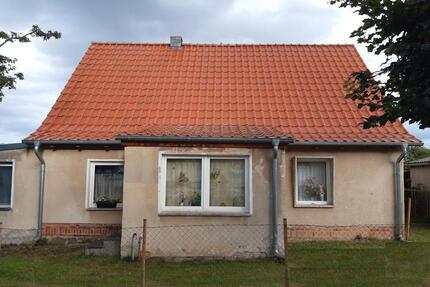 Einfamilienhaus in MV, Besichtigung Sonntag den 26.04.,ab 16 Uhr - Burow