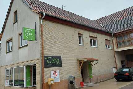 Haus zum Kaufen in Hallgarten 175.000,00 € 160 m²