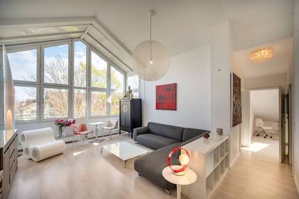 KENSINGTON - Exklusiv - Lichtdurchflutete Dachgeschosswohnung mit beeindruckender Fensterfront - München Ramersdorf-Perlach