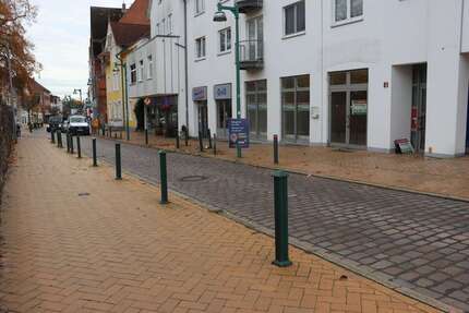 Einzelhandel in Kiel Friedrichsort 1.950,00 € 195.45 m² - Kiel / Friedrichsort