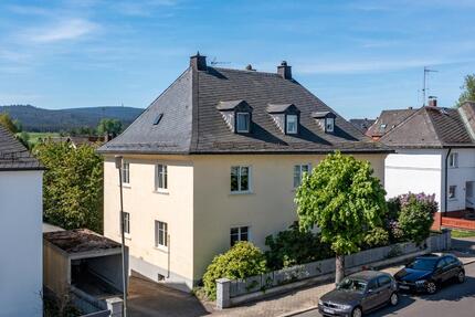 Große helle Wohnung in Bad Weißenstadt (95163)