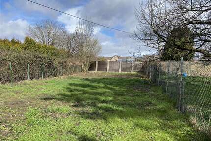 Grundstück zum Mieten in Bedburg 600,00 € 300 m²