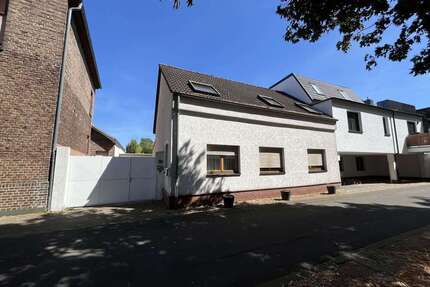 Haus zum Kaufen in Erftstadt 379.000,00 € 157 m²
