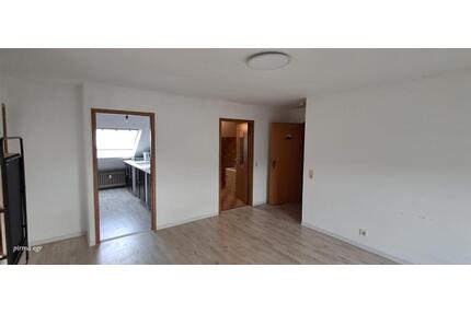 Attraktive 2-Zimmer-Dachgeschosswohnung in Saarbrücken-Mitte