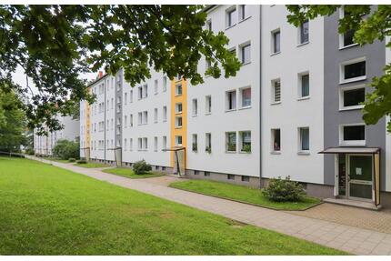 Der Lenz lässt grüßen... Schicke 2-Zimmer-Wohnung mit Balkon - Chemnitz Altendorf