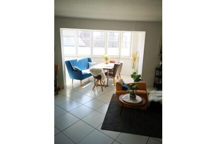 104 m² Wohnung mit 80 m² Garten, Doppelgarage & EBK – Saarbrücken