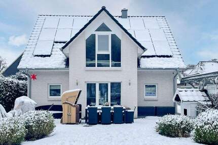 Weitblick in der Stadt - Ihr nachhaltiges KfW 70 Haus mit direktem Waldzugang & Raum zum Wachsen - Lübeck Kücknitz