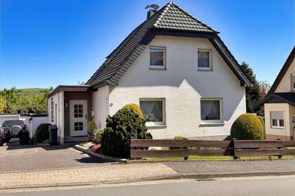 Haus zum Kaufen in Hiddenhausen 228.000,00 € 117.37 m²