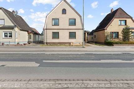 Haus zum Kaufen in Neumünster 240.000,00 € 130 m²