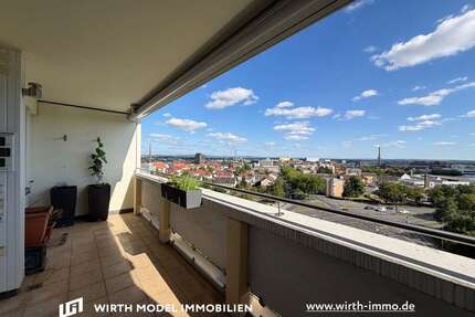 Wohnung zum Kaufen in Schweinfurt 190.000,00 € 78 m²
