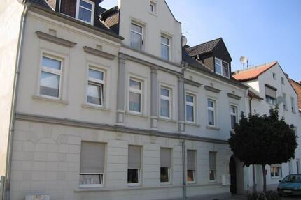 !RESERVIERT! Gemütliche 3-Raumwohnung am Königsplatz - Staßfurt