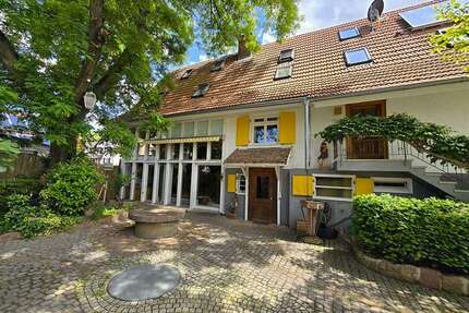 Haus zum Kaufen in Ortenberg 629.000,00 € 260 m²