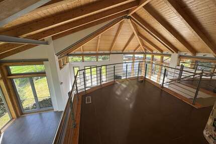 Haus zum Mieten in Rheinbach 3.000,00 € 255 m²