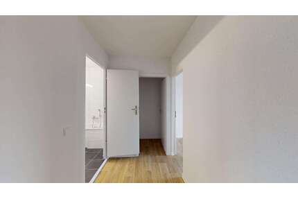 Wohnung zum Mieten in Halle 443,00 € 70.38 m²