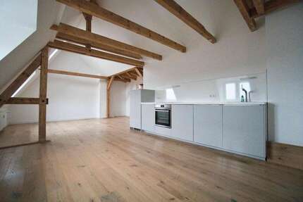 Wohnung zum Kaufen in Kiel 365.000,00 € 82 m²