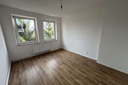 Wohnung zum Mieten in Hettstedt 335,20 € 52 m²