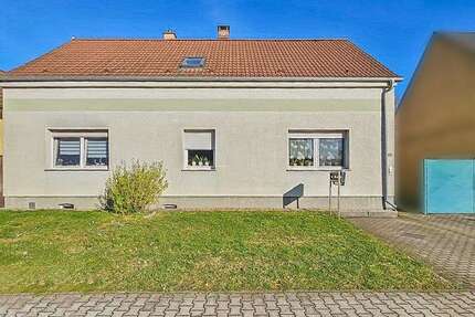 Haus zum Kaufen in Schwarzheide 589.000,00 € 380 m²