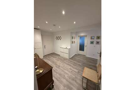 Wohnung zum Mieten in Düsseldorf 915,00 € 76 m²