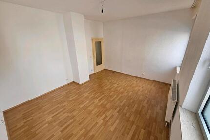 Helle 2-Zimmer-Wohnung im EG in Wörth am Rhein 850€Kaltmiete 75m²