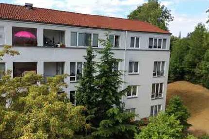 Günstige 2-Zimmer-Wohnung für Mieter ab 60 Jahren mit WBS über 60 qm - Bremen Neustadt