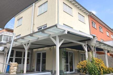 Großes Haus mit Garten, Pool und Kamin im Norden von Jena zu verkaufen - 145.000 € seit Kauf an Zusatzinvestitionen verbaut