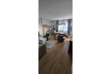 Room in shared flat - 530,00&nbsp;EUR Kaltmiete, ca.&nbsp; 92,00&nbsp;m&sup2; in Berlin (PLZ: 13409) Reinickendorf