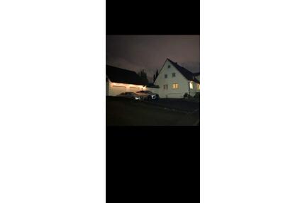 Goldbach DHH*Randlage*Super Zentral*902qm*viel Möglichkeiten