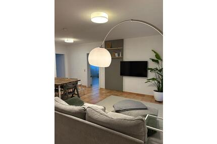 Ruhige, renovierte 4ZKB Mettlach mit Garten