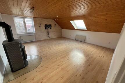 4-Zimmer-Dachgeschosswohnung auf 110 Quadratmetern - Seesen