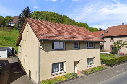 Großzügiges Einfamilienhaus - ideal für Handwerker! - Oerlinghausen