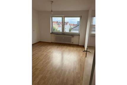 Wohnung zum Mieten in Kassel 695,00 € 90 m²