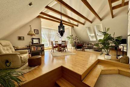 Haus zum Kaufen in Burgdorf 500.000,00 € 215.5 m²