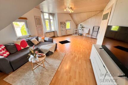 Charmante DG Wohnung mit 2,5 ZKB im Herzen von Lemgo