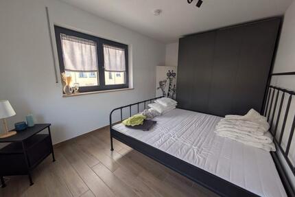 Moderne 2-Zimmer-Innenstadtwohnung (Neubau 2022) – Nur mit WBS Kl - Bad Staffelstein