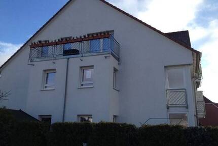 Helle 2- Raum Dachgeschosswohnung in ruhiger Lage! - Radeberg