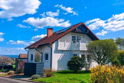 Einfamilienhaus in Baunatal - 489.000,00&nbsp;EUR Kaufpreis, ca.&nbsp; 135,00&nbsp;m&sup2; in Baunatal (PLZ: 34225)