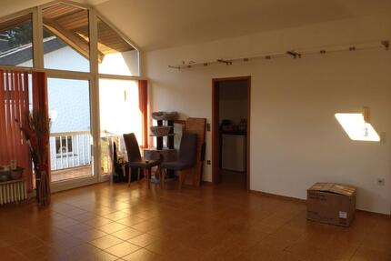 75qm Dachgeschosswohnung mit Blick über Mehren - Pelm