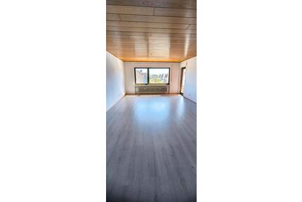 Wohnung zu verkaufen - 279.000,00&nbsp;EUR Kaufpreis, ca.&nbsp; 91,00&nbsp;m&sup2; in Welzheim (PLZ: 73642)