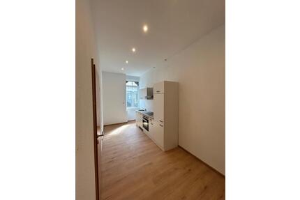 Erstbezug nach Sanierung! 2-Zimmer Wohnung in Offenbach. - Offenbach am Main Buchrain